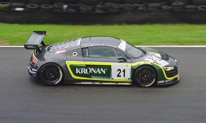 800px-Audi_R8_Simonsen_Brunstedt_Swedish_Racing_League_Falkenberg_2011